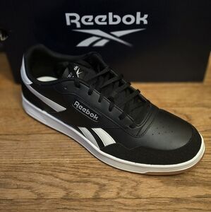 Reebok Men's Classic Black and White Sneakers
